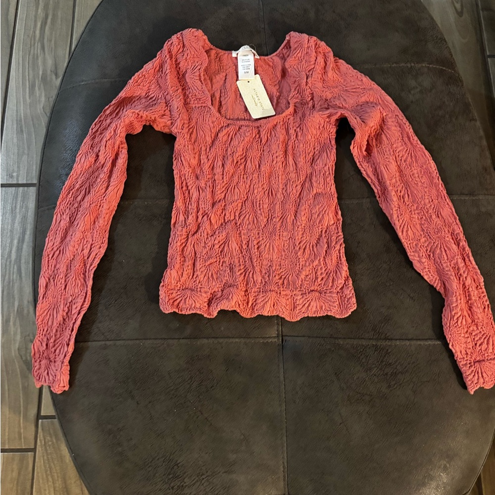 Altar'd State Coral Textured Blouse